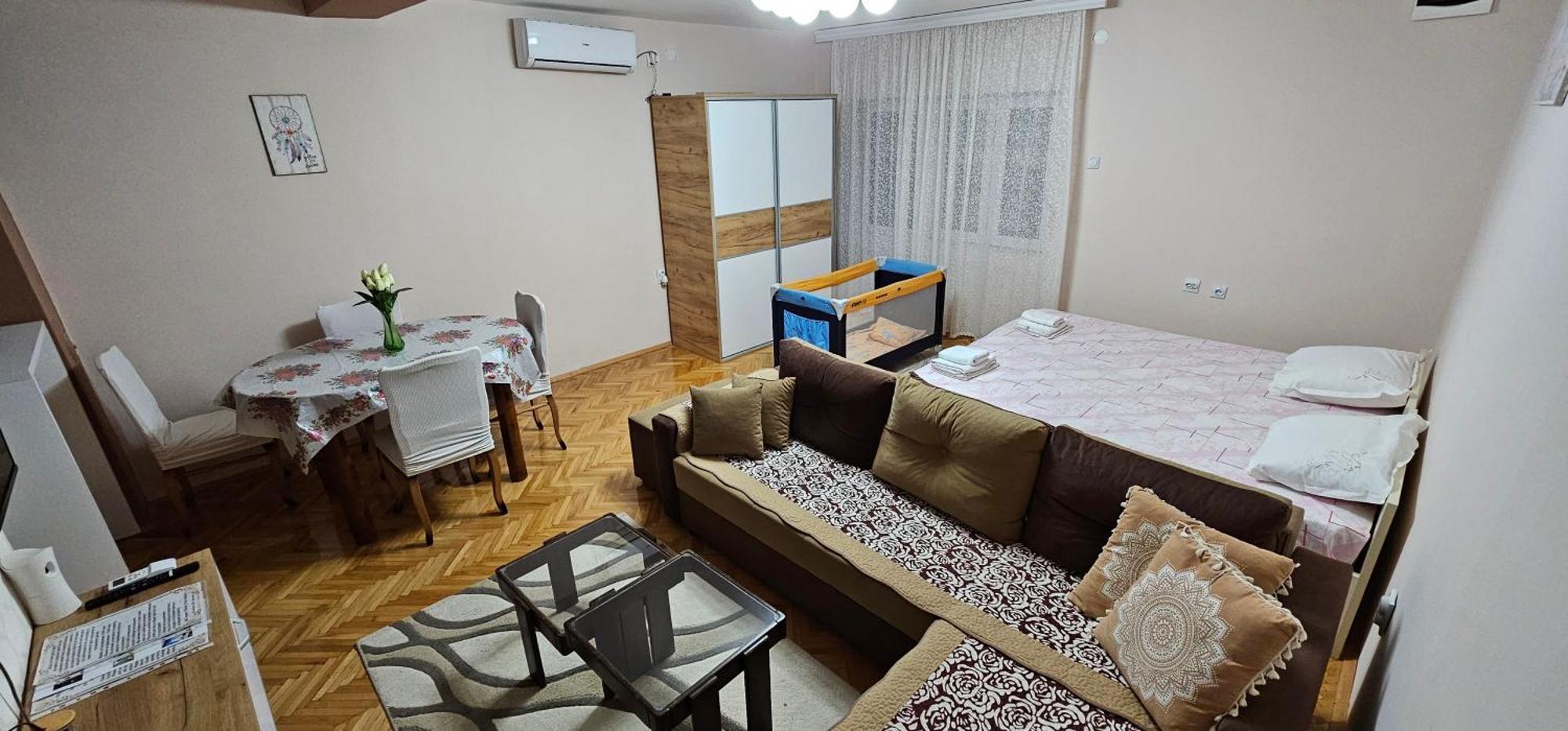 Stavrov Apartment Negotino  Ngoại thất bức ảnh